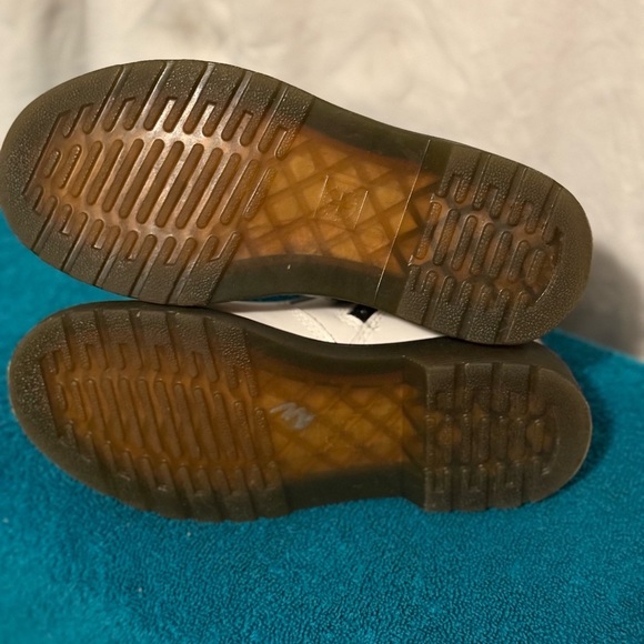 Dr. Martens Juniors Sz 2 White Ankle Boots "Chelsea" VGUC Doc Martens - Picture 5 of 8